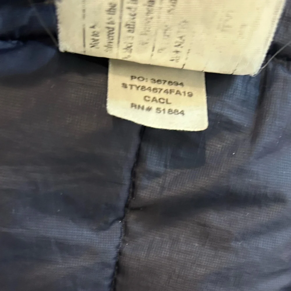 Patagonia men’s medium navy blue down sweater puffer jacket with pockets - Picture 11 of 16